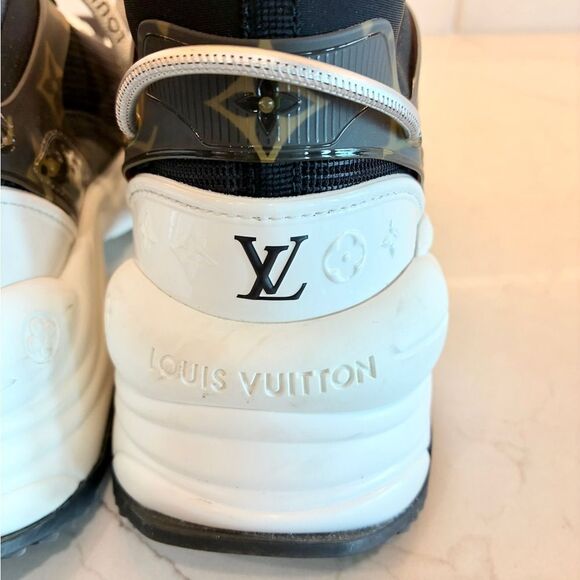 LOUIS VUITTON Run 55 Sneaker Black White Women’s Size 37.5 (7.5) - Picture 8 of 12